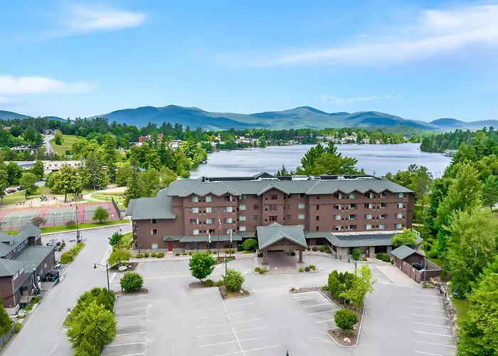 Beach Hotels Hampton Inn & Suites Lake Placid